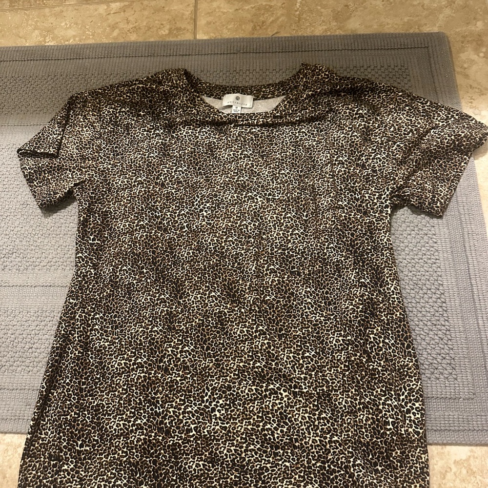 Socialite Leopard Print Short Sleeve Tee